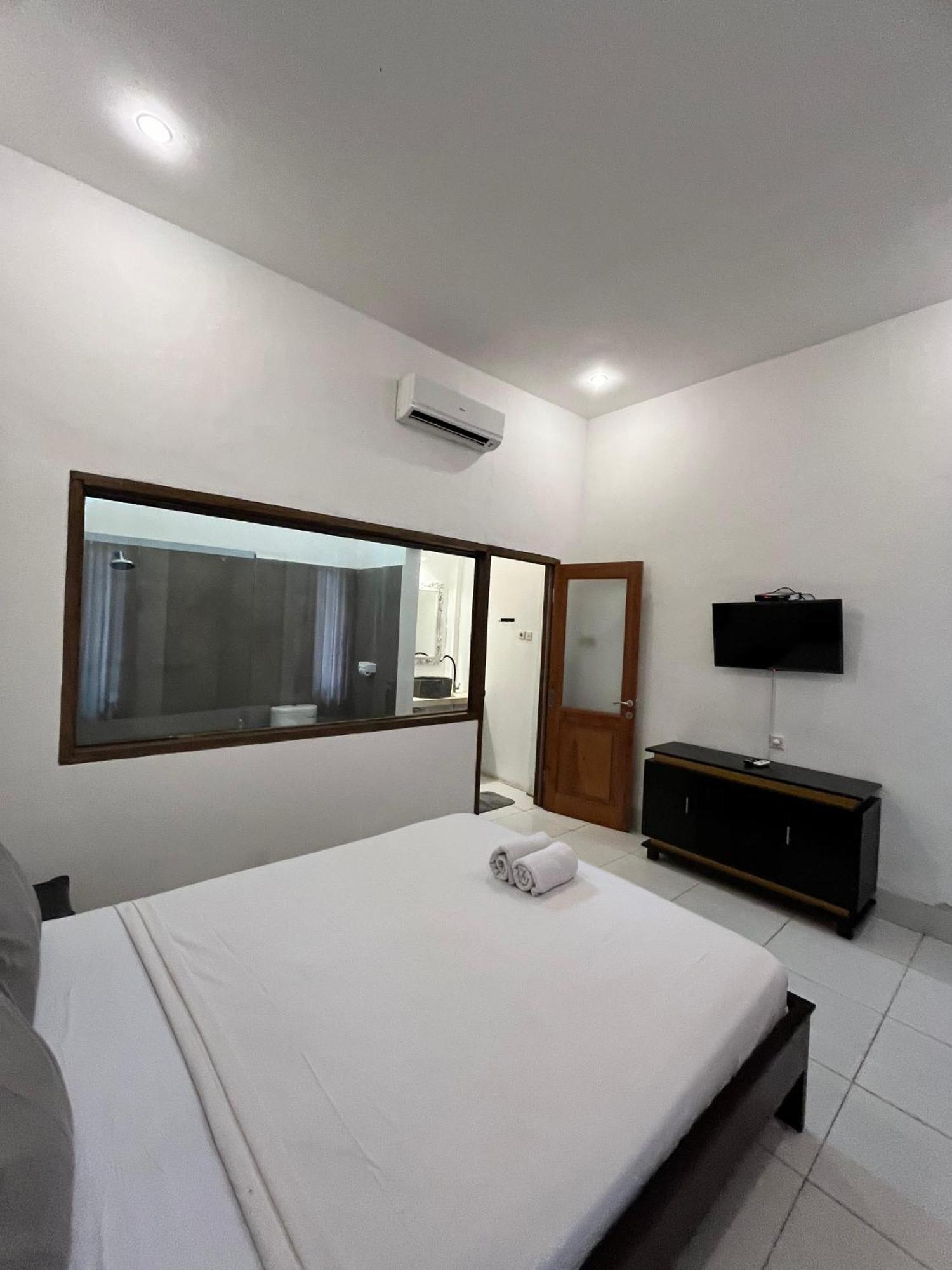 Bale Sunrise Hotel Gili Trawangan Exterior foto
